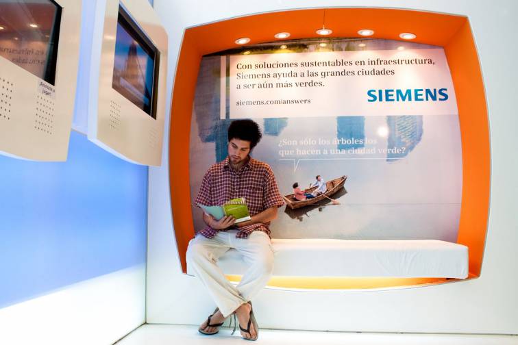 Siemens, Túnel de la Ciencia, 2010